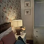 Ausenda's House Apartment